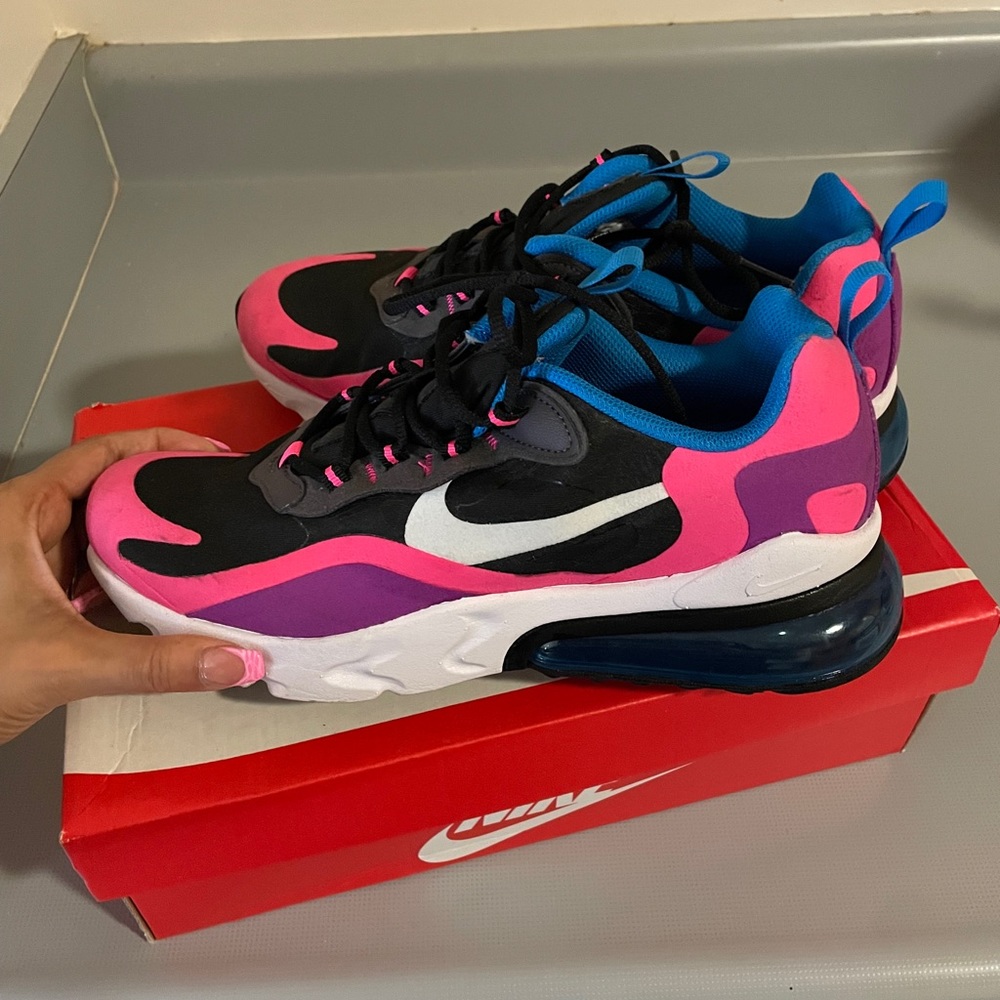 Nike airmax 270 grade school size 7